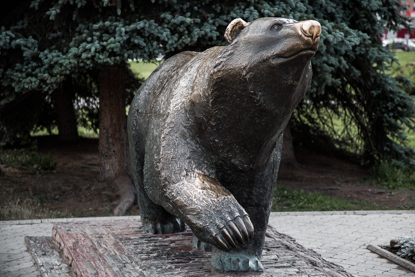 Пермский медведь памятник